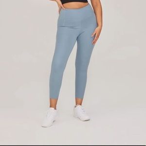 Girlfriend Collective Dew 28.5” High Rise Compressive Legging - Medium